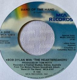 Band_Of_The_Hand-Bob_Dylan__&_The_Heartbreakers_