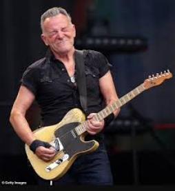 July_2023_-_Monza-Bruce_Springsteen